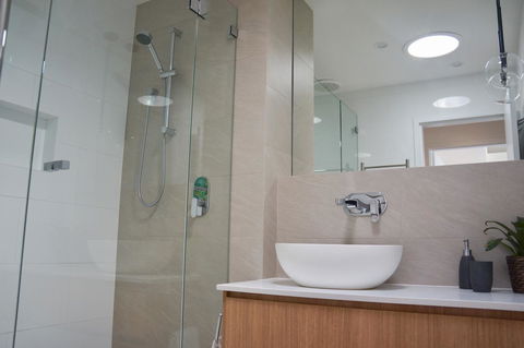 Cottesloe Beachfront Ocean View Apartment - Accommodation BNB 15