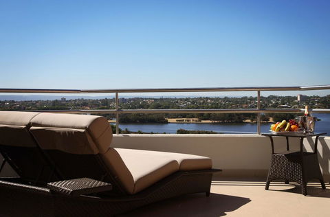 Residence On Langley Park - Accommodation BNB 19