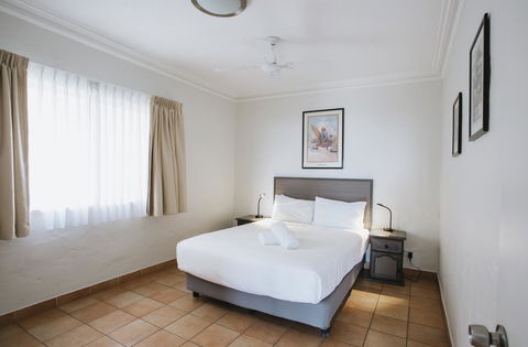 Canal Rocks Beachfront Apartments - Accommodation BNB 35