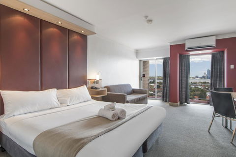 Metro Hotel Perth - Accommodation BNB 0