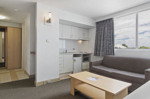 Metro Hotel Perth - Accommodation BNB 26