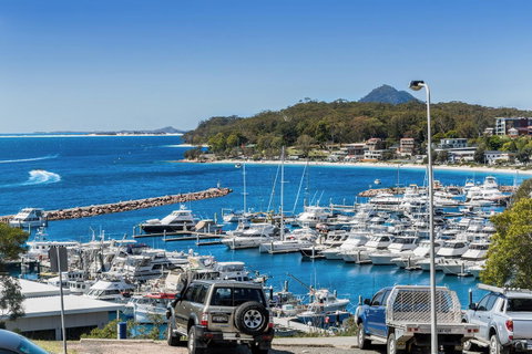 Laman Lodge, Unit 2, 15 Laman Street - Accommodation BNB 15