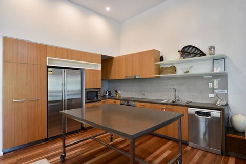 East On Byron - Accommodation BNB 12