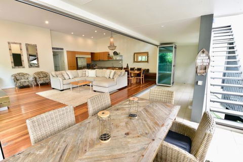 East On Byron - Accommodation BNB 14