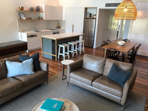 East On Byron - Accommodation BNB 39