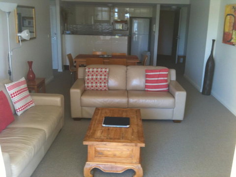 Northpoint Apartments - Accommodation BNB 14
