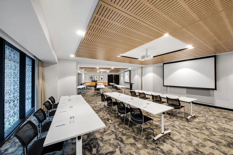 Vibe Hotel North Sydney - Accommodation BNB 10