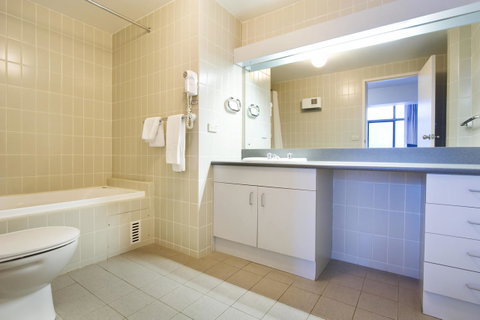 Lantern 1 Bedroom Balcony With Panoramic View - Accommodation BNB 12