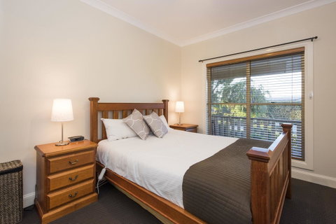 Colonial Court Villas - Accommodation BNB 12