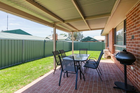 Colonial Court Villas - Accommodation BNB 32