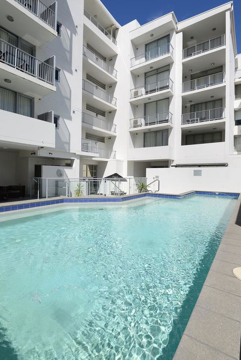 Macquarie Waters Boutique Apartment Hotel - Accommodation BNB 5