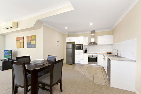 Macquarie Waters Boutique Apartment Hotel - Accommodation BNB 6