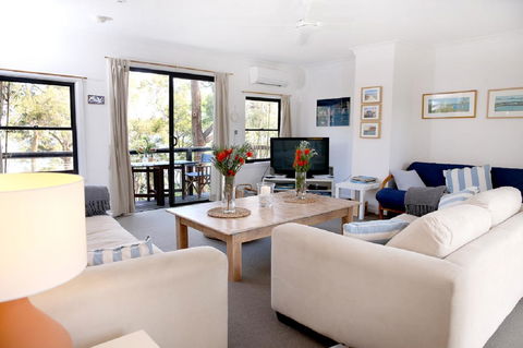 Refuge Cove On Pittwater - Accommodation BNB 5