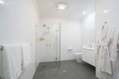 Thistle Hill Guesthouse - Walk To Many Wineries And Restaurants - Accommodation BNB 42