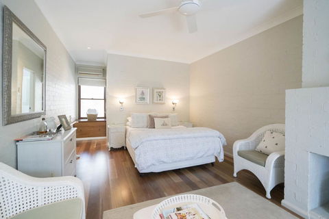 Thistle Hill Guesthouse - Walk To Many Wineries And Restaurants - Accommodation BNB 43