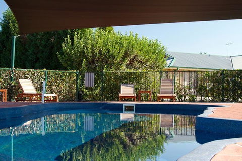 Potters Apartments - Accommodation BNB 2