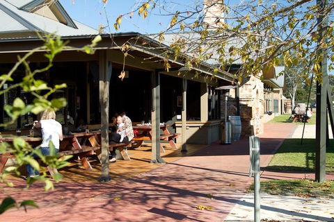Potters Apartments - Accommodation BNB 3
