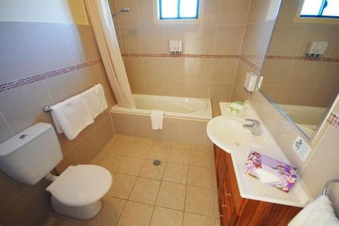 Potters Apartments - Accommodation BNB 13