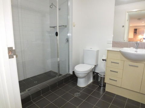 Pacific Marina Apartments - Accommodation BNB 12