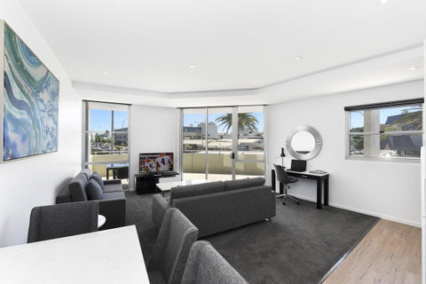Mantra Quayside Port Macquarie - Accommodation BNB 9