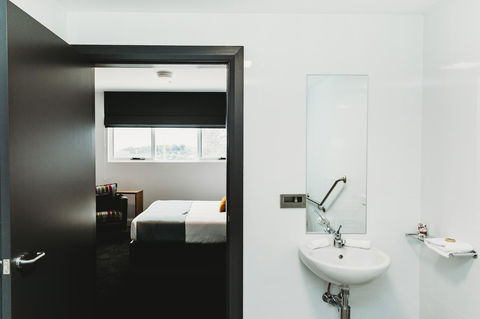 Coniston Hotel Wollongong - Accommodation BNB 27