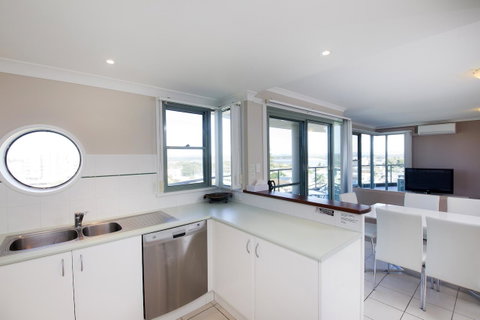 Sails Apartments - Accommodation BNB 2