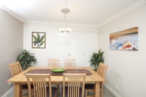 Sails Apartments - Accommodation BNB 20