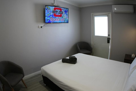 Sleepy Hill Motor Inn - Accommodation BNB 28