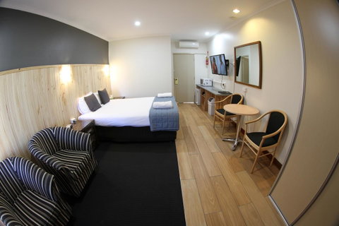 Sleepy Hill Motor Inn - Accommodation BNB 3