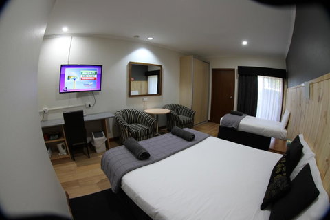 Sleepy Hill Motor Inn - Accommodation BNB 17