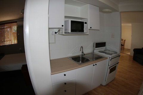 Sleepy Hill Motor Inn - Accommodation BNB 44