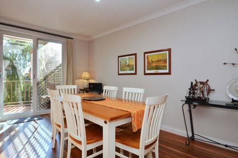 Villa 3br Chianti Villa Located Within Cypress Lakes Resort - Accommodation BNB 3