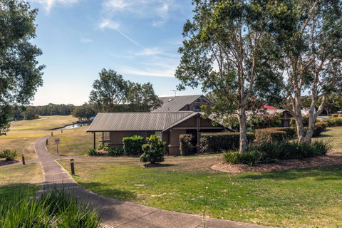 Condo 105 @ Horizons Golf Resort - Salamander Bay NSW - Accommodation BNB 12