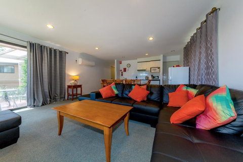 Condo 105 @ Horizons Golf Resort - Salamander Bay NSW - Accommodation BNB 23