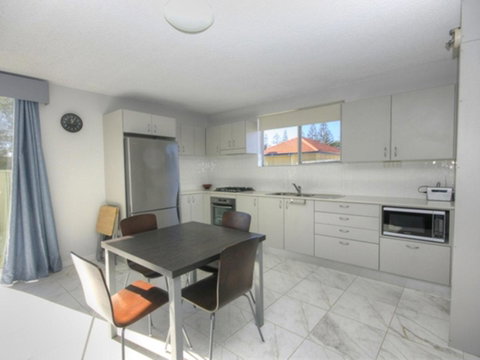 45 Wharf Street - Whole House - Accommodation BNB 3