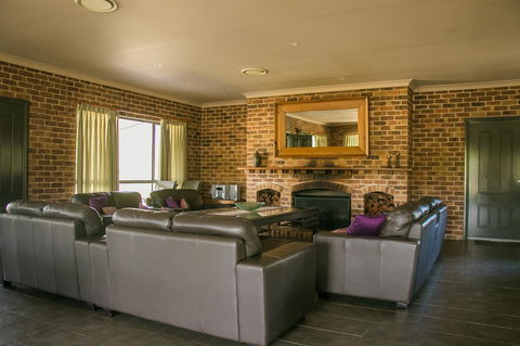 Ironstone Estate Lovedale - Accommodation BNB 2