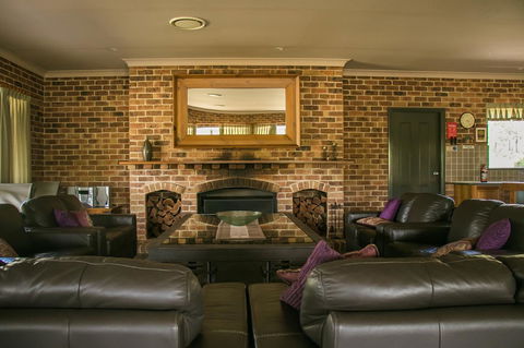Ironstone Estate Lovedale - Accommodation BNB 25