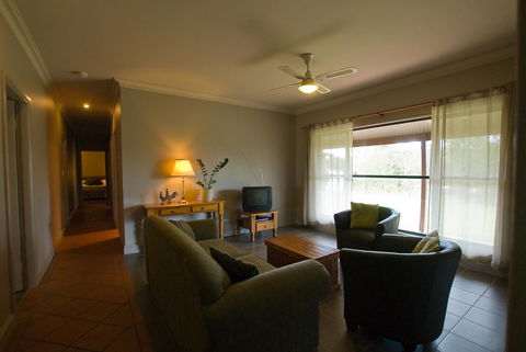 Ironstone Estate Lovedale - Accommodation BNB 34