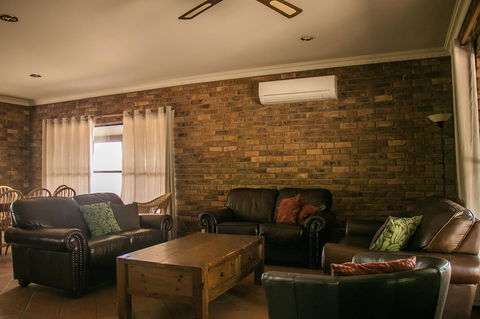 Ironstone Estate Lovedale - Accommodation BNB 16