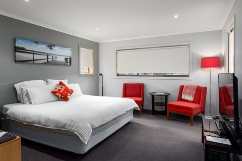 The Edgewater On Greville - Accommodation BNB 4