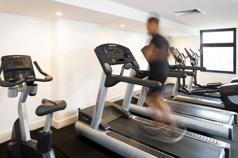 Novotel Sydney International Airport - Accommodation BNB 24