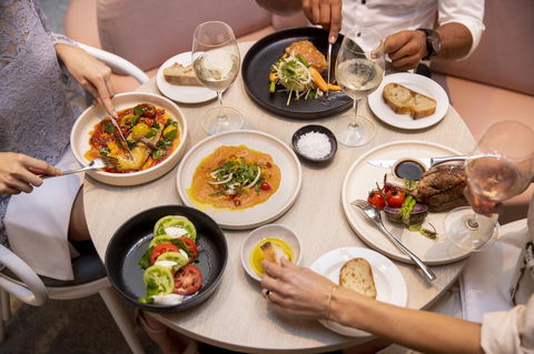 Novotel Sydney International Airport - Accommodation BNB 7