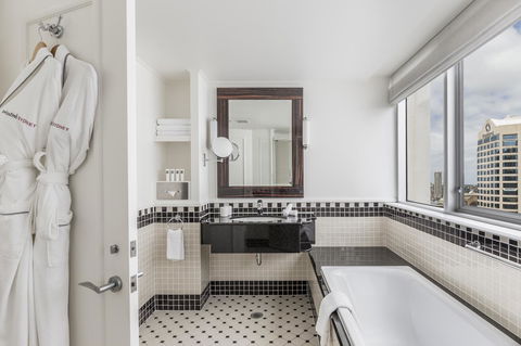 Swissotel Sydney - Accommodation BNB 35