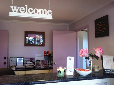 Sapphire Waters Motor Inn - Accommodation BNB 42