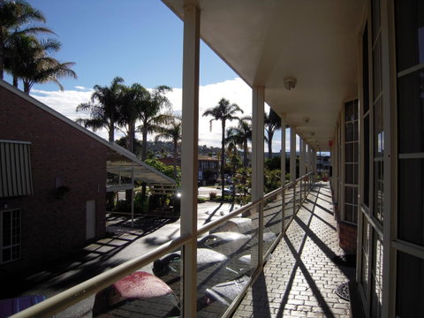 Sapphire Waters Motor Inn - Accommodation BNB 43