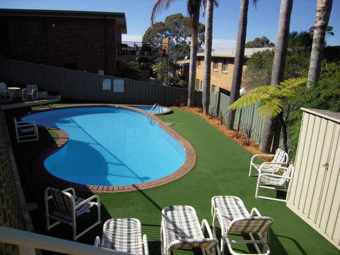 Sapphire Waters Motor Inn - Accommodation BNB 33