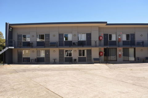 Commercial Hotel Motel Lithgow - Accommodation BNB 0