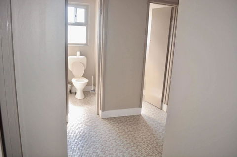Commercial Hotel Motel Lithgow - Accommodation BNB 25
