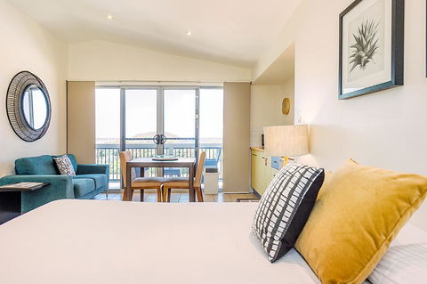 The Observatory Self Contained Apartments - Accommodation BNB 13