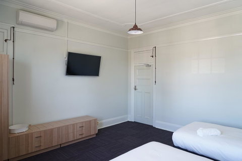 Rosehill Hotel - Accommodation BNB 4